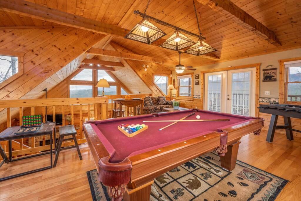 Over The Mountain - Smoky Mountain View Cabin Sevierville Eksteriør billede