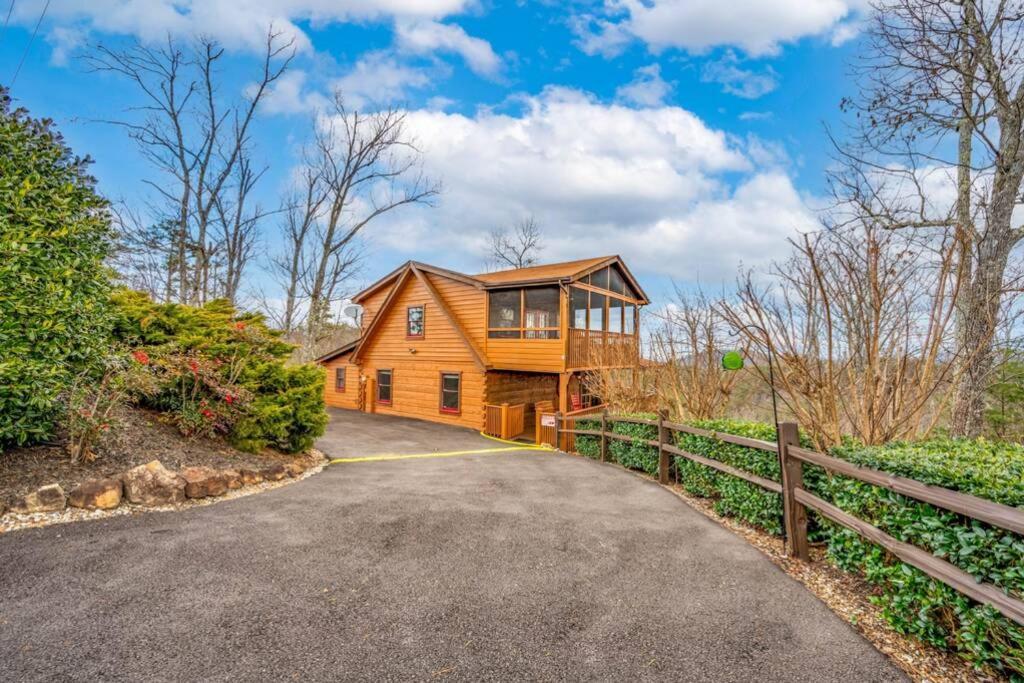 Over The Mountain - Smoky Mountain View Cabin Sevierville Eksteriør billede