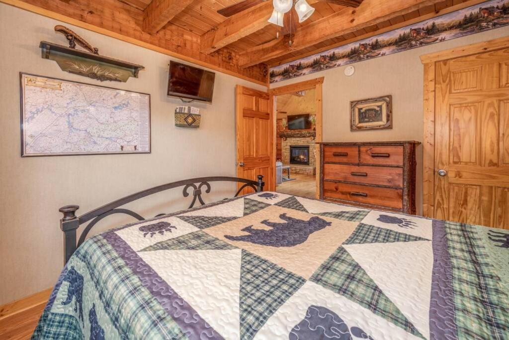 Over The Mountain - Smoky Mountain View Cabin Sevierville Eksteriør billede